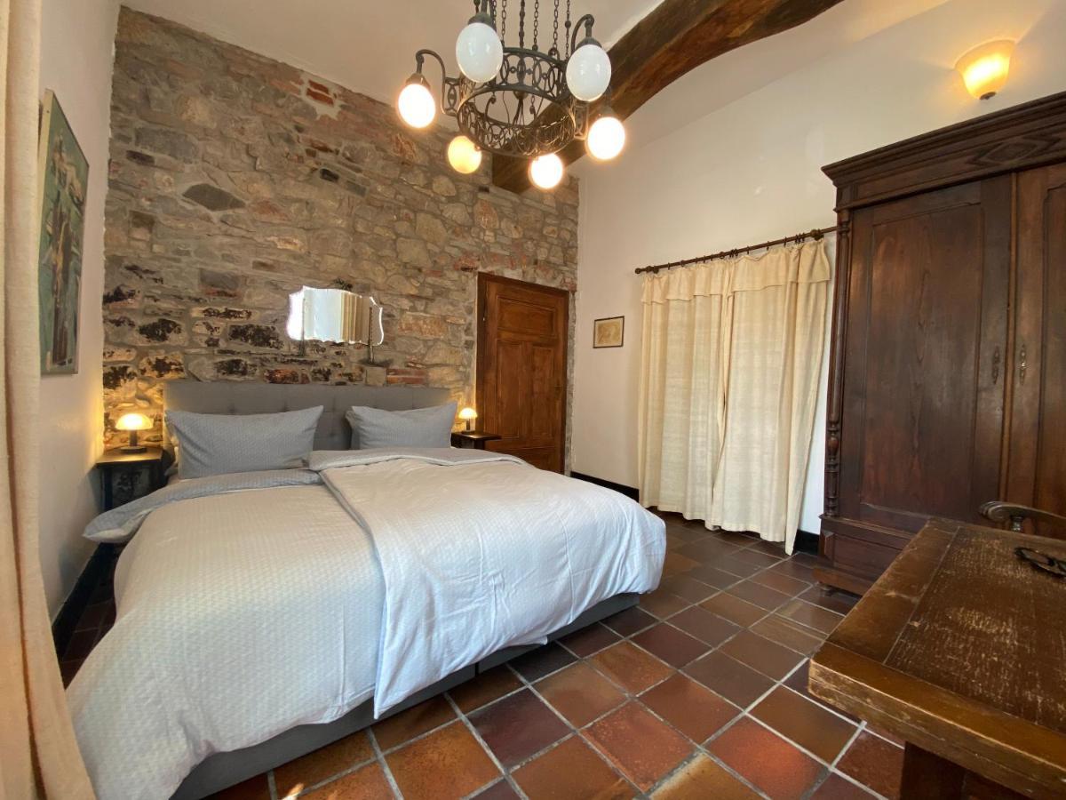Apartment Denkmal Posthalterhof Von Thurn Und Taxis Erbaut, 246 Qm, Mit Sauna